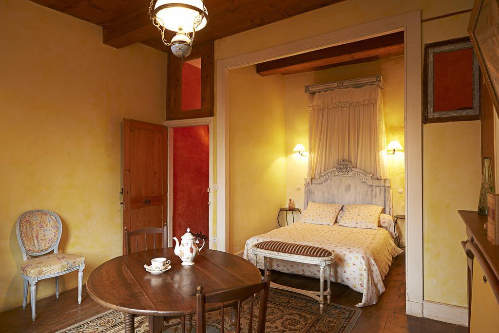 Couette-café La Halte Du Temps 3*